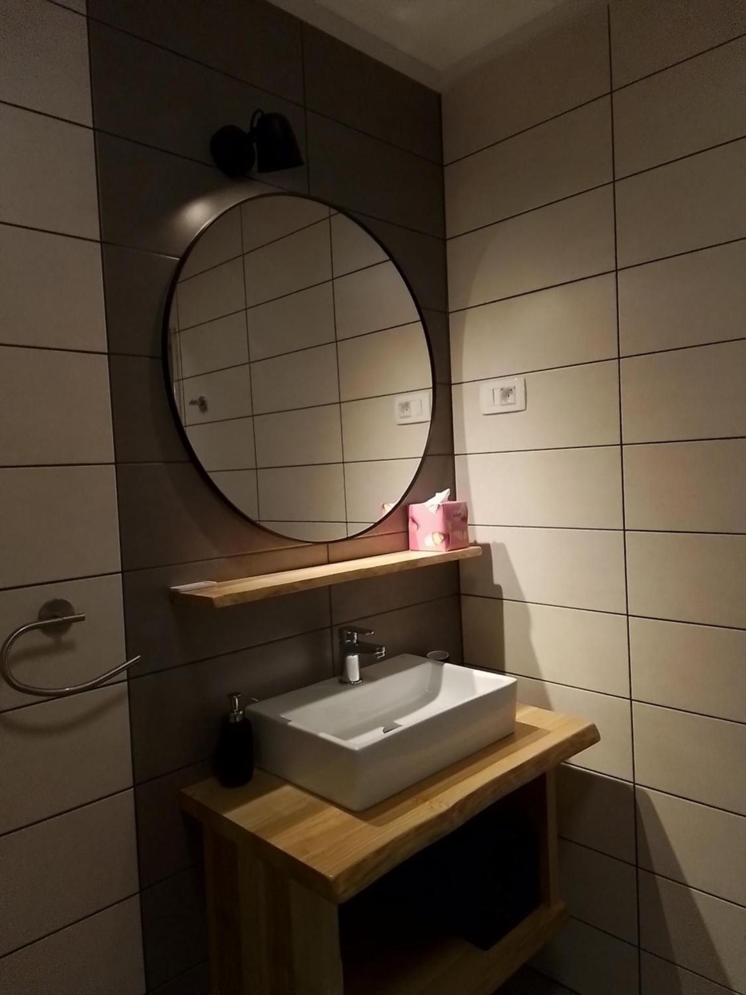 Hisa Za Gradom Apartment โคบาริด ภายนอก รูปภาพ
