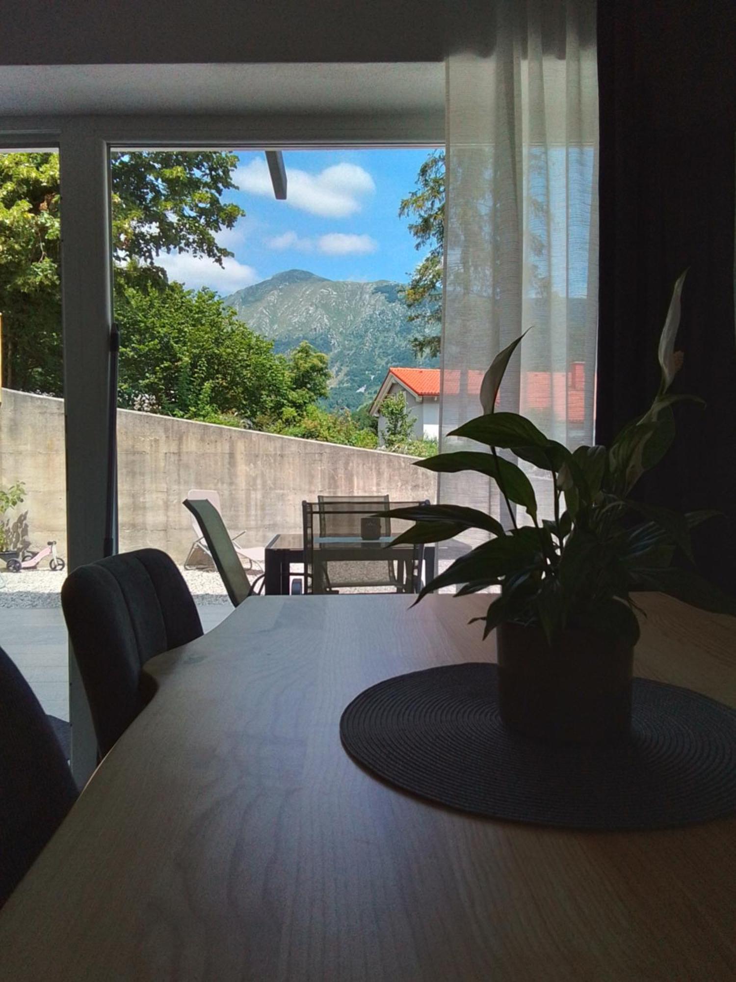 Hisa Za Gradom Apartment โคบาริด ภายนอก รูปภาพ