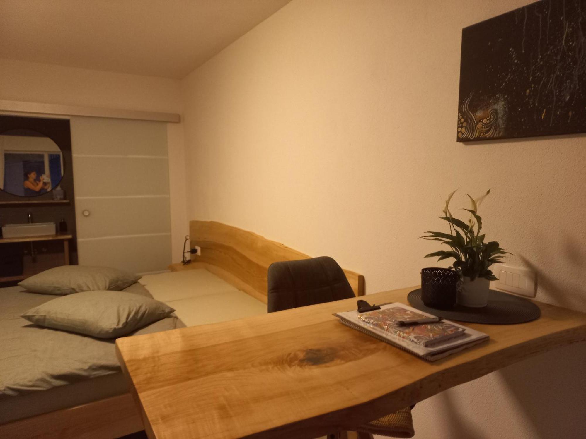 Hisa Za Gradom Apartment โคบาริด ภายนอก รูปภาพ